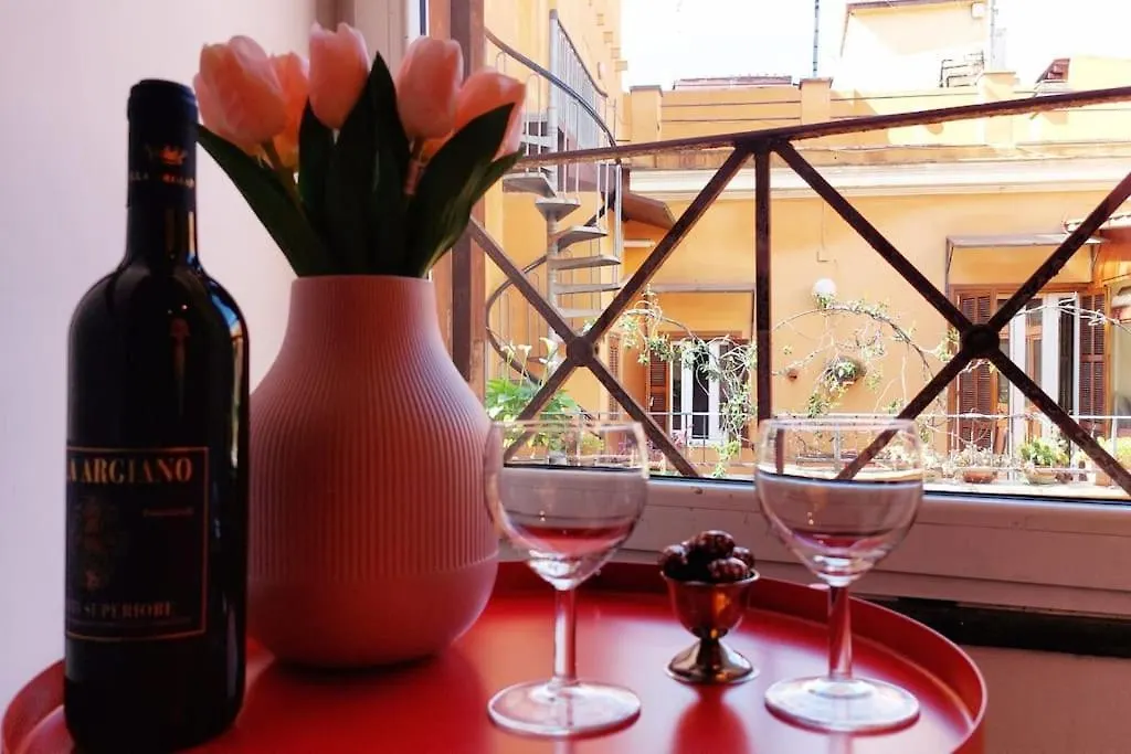 Apartment Loft Colosseo, In Rome Center Italy